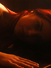 Nicolette Picture 15