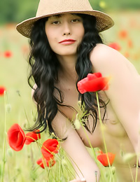 Attractive artist girl Anna N loves to paint outdoors especially without her clothes on.