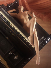 Corinna B Picture 1