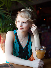 Feeona A Picture 15