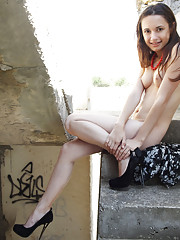 Ilona B Picture 9