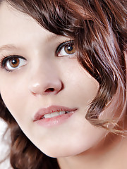 Niki A Picture 4