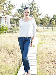 Diana G Picture 15
