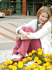 Monika F Picture 15