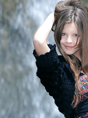 Ariana A Picture 8