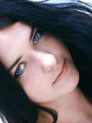 Olivia F Picture 13