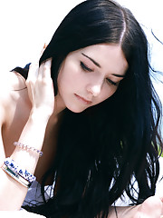 Olivia F Picture 14