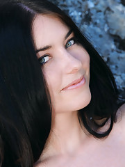Olivia F Picture 7