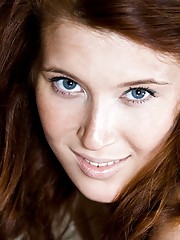 Kira J Picture 3
