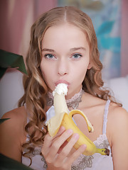 Milena D Picture 1