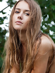 Lina Diamond Picture 13