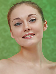 Caroline B Picture 1
