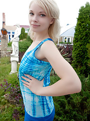 Feeona A Picture 1