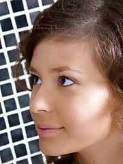 Irina J Picture 14