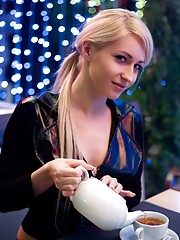 Janelle B Picture 14