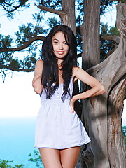 Helen H Picture 1