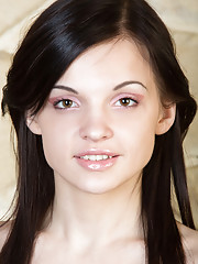 Vikki Mauri Picture 15