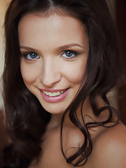 Gillian B Picture 3