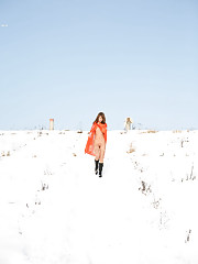 Inna C Picture 12