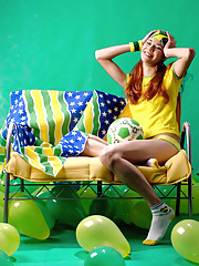 Nicole E Picture 7