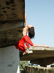 Valya E Picture 8