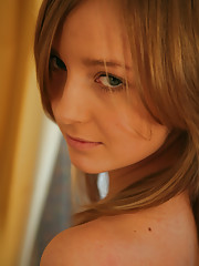 Elle B Picture 11