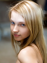 Goldie A Picture 5