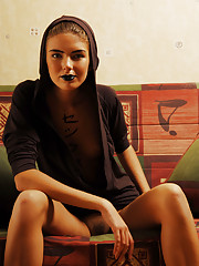 Alena I Picture 3