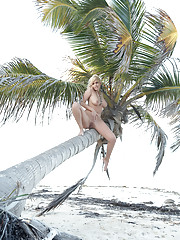 Keira A Picture 10
