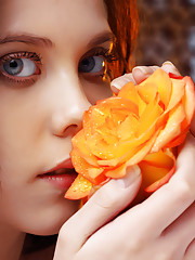 Daphne B Picture 3