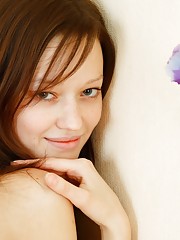 Alexandra C Picture 15