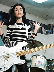 Helen H Picture 2