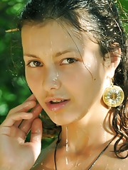 Divina A Picture 7