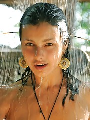 Divina A Picture 10