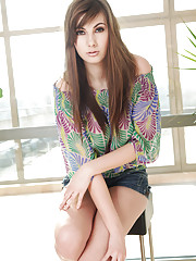 Conny Carter Picture 1